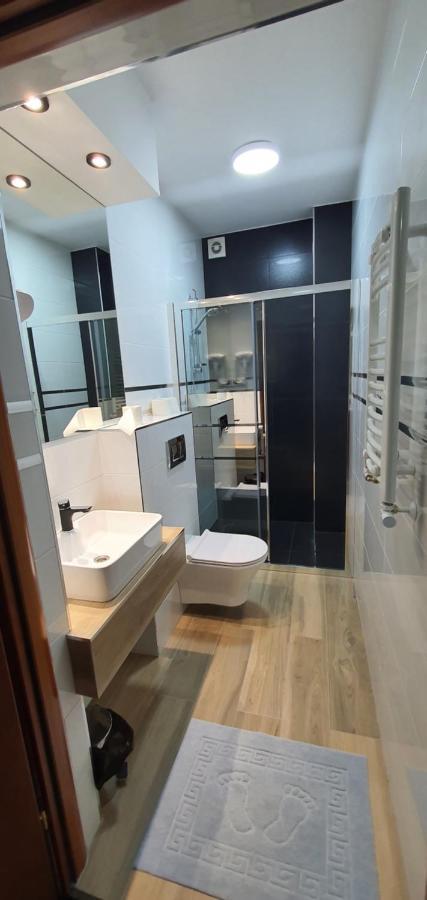 Hotel Bursztynowy Jozefow na Wisla ภายนอก รูปภาพ